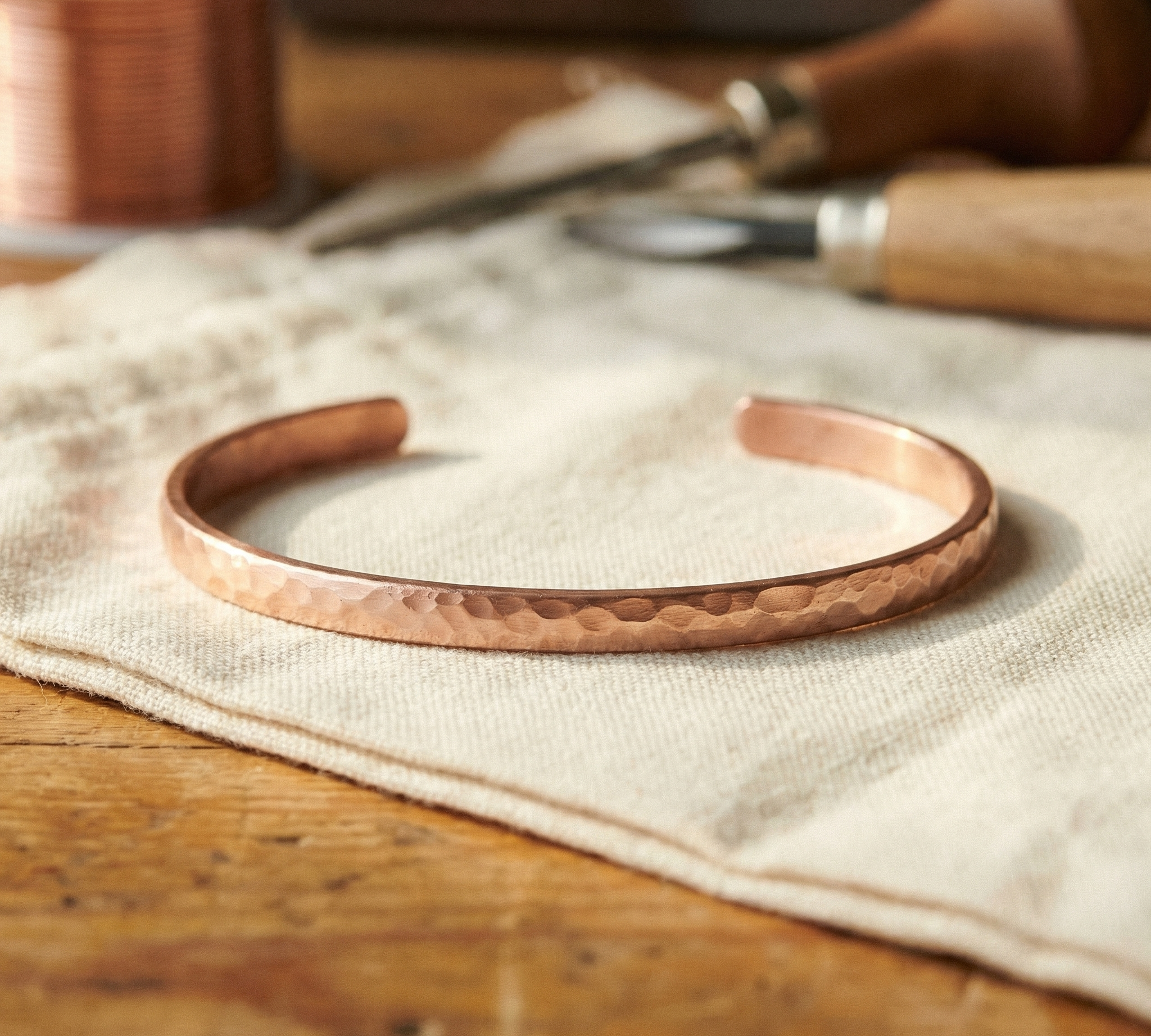 Pulseira de Tornozelo em Bronze Martelado | Lisboa by Luisa